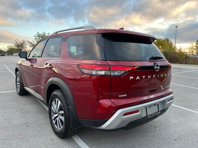 2023 nissan pathfinder sl
