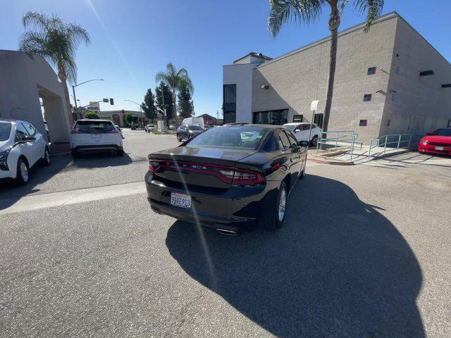 2022 dodge charger sxt