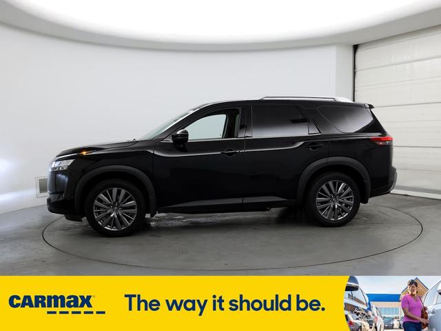 2022 nissan pathfinder sl