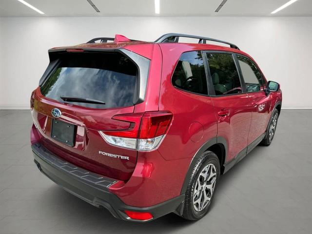 2023 subaru forester premium