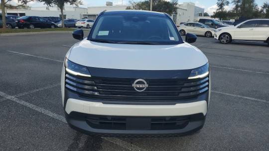 2025 Nissan Kicks