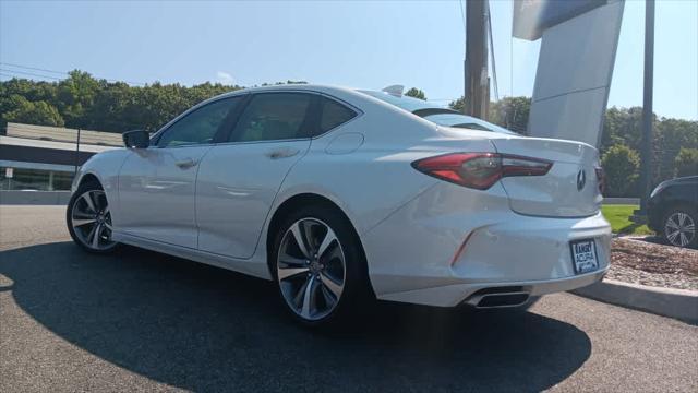 2021 acura tlx base