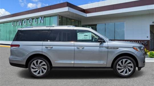 2024 Lincoln Navigator