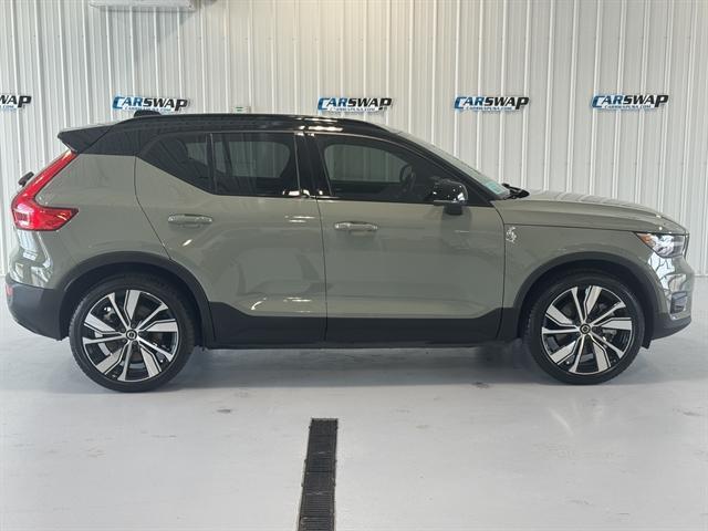 2021 volvo xc40 recharge pure electric p8