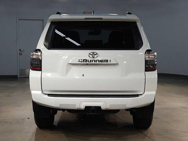 2023 toyota 4runner sr5