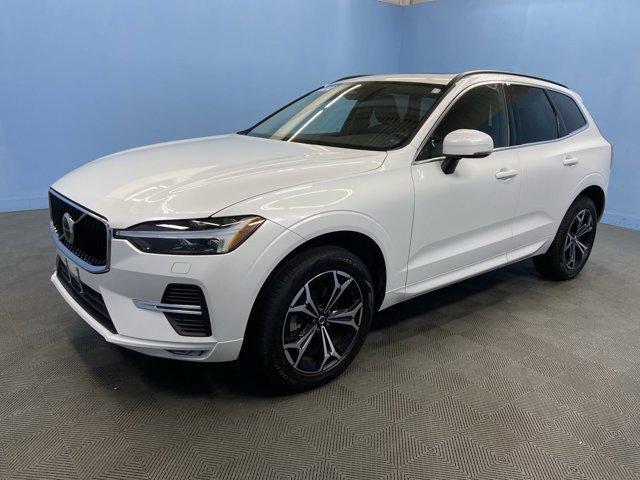2022 volvo xc60 b5 momentum