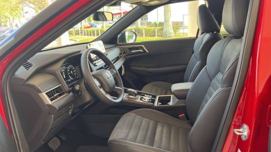 2024 Mitsubishi Outlander