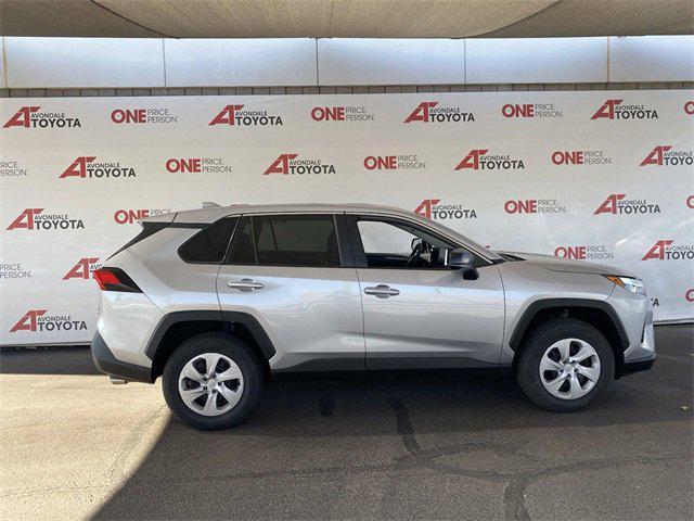 2024 toyota rav4 le