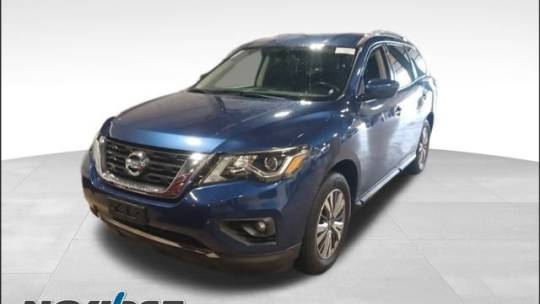 2019 nissan pathfinder sv