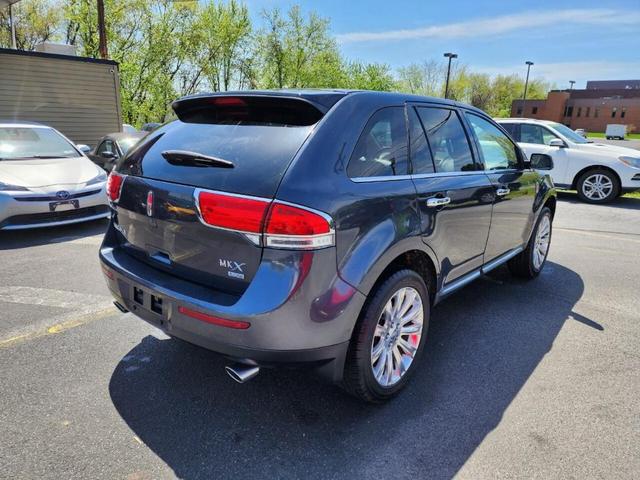 2014 lincoln mkx base