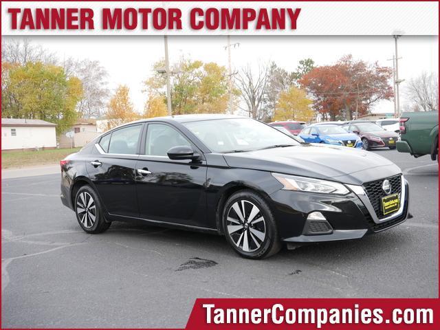 2021 nissan altima 2.5 sv