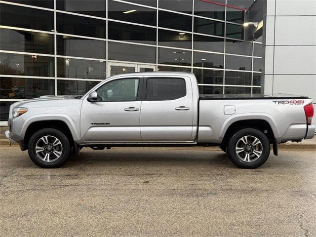 2017 toyota tacoma trd sport