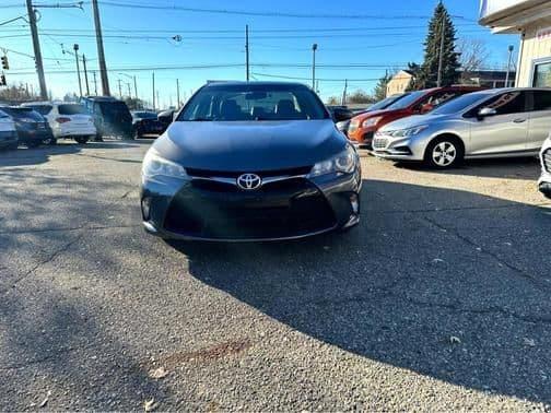 2017 toyota camry se in lansing, michigan