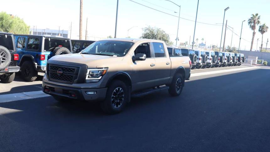 2021 nissan titan pro-4x
