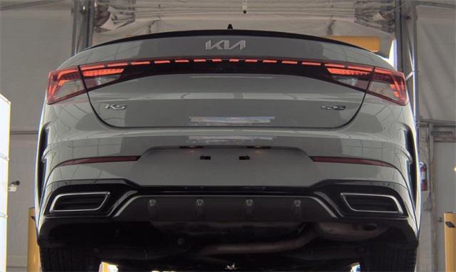2022 kia k5 gt-line
