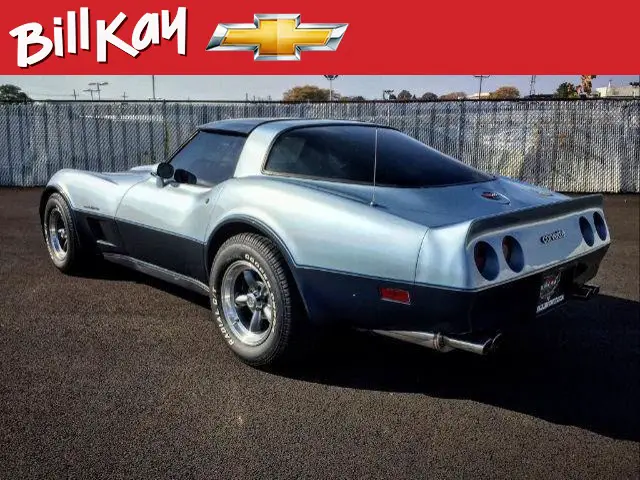 1982 chevrolet corvette 48957 miles silver blue/ dark blue 2dr coupe 4-speed a