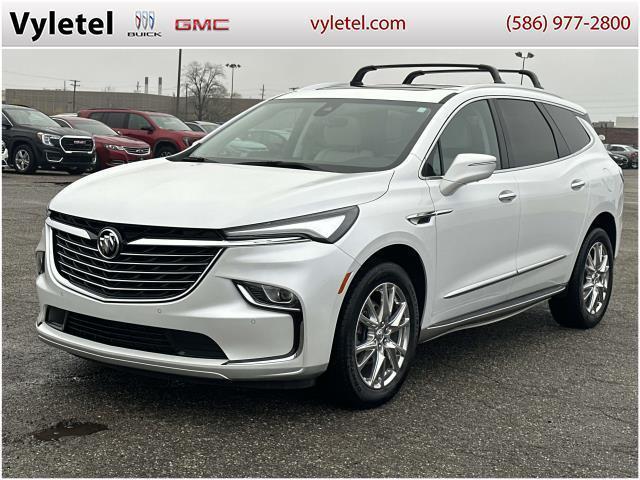 2024 buick enclave essence