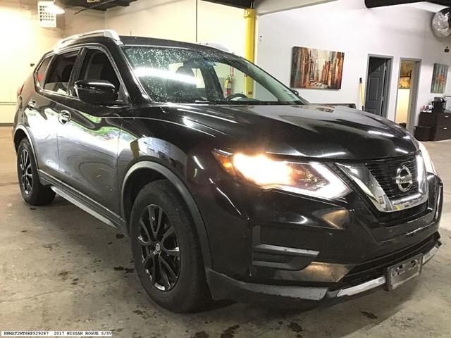 2017 nissan rogue sv
