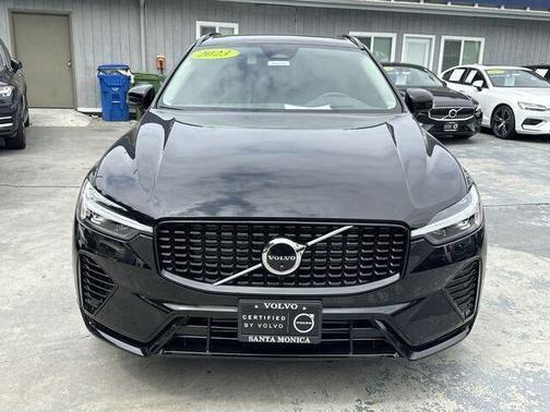 2023 volvo xc60 recharge plug-in hybrid