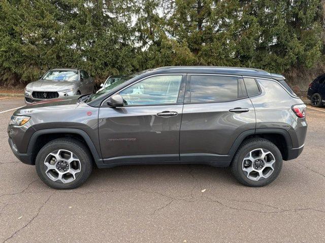 2022 jeep compass trailhawk