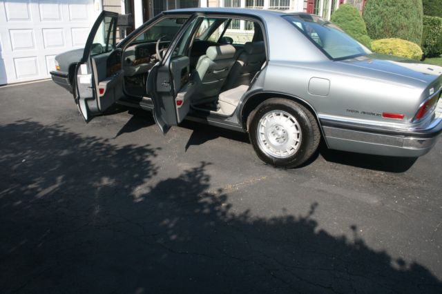 1994 buick park avenue only 29,000 miles near mint