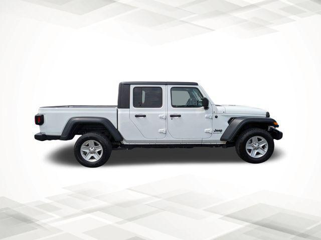 2023 jeep gladiator sport s