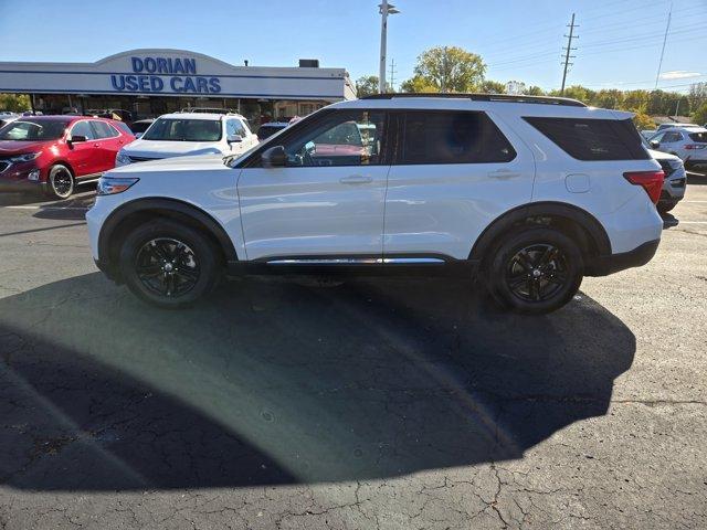2022 ford explorer xlt