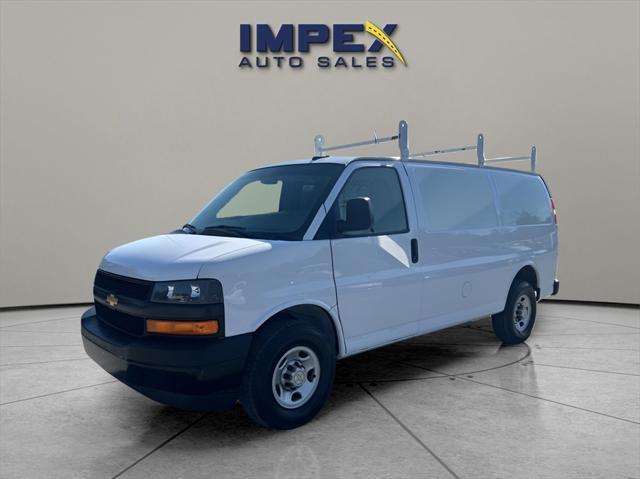2021 chevrolet express 2500 rwd 2500 regular wheelbase wt