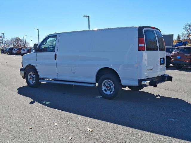 2022 gmc savana 2500 work van