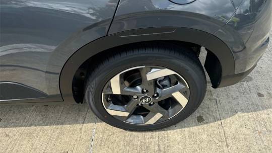 new 2024 hyundai venue sel ivt