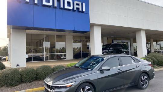 2024 Hyundai Elantra