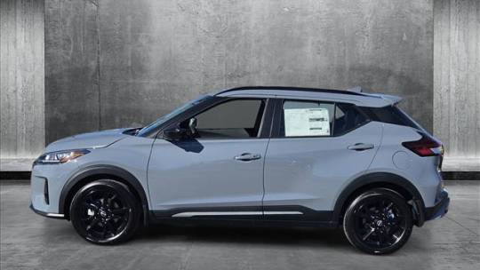2024 nissan kicks sr