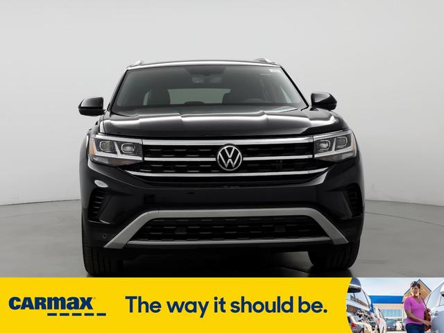 2022 volkswagen atlas cross sport se w/tech