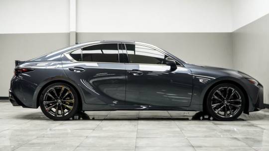2021 Lexus IS