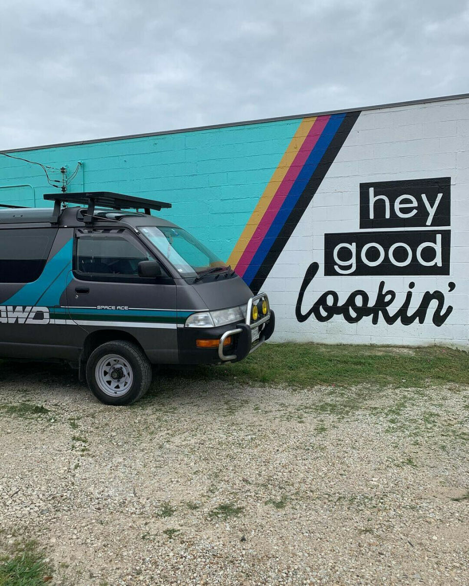 1993 toyota townace super extra limited adventure van