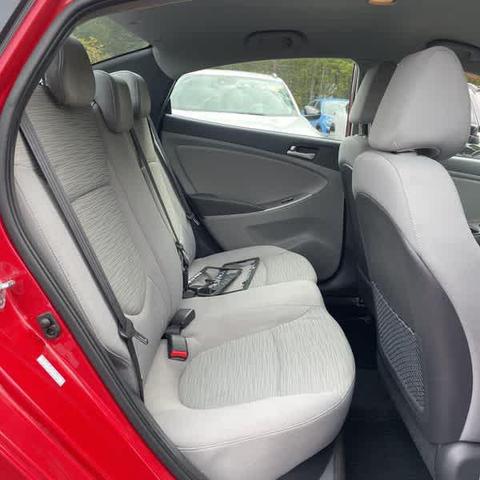 2016 hyundai accent se