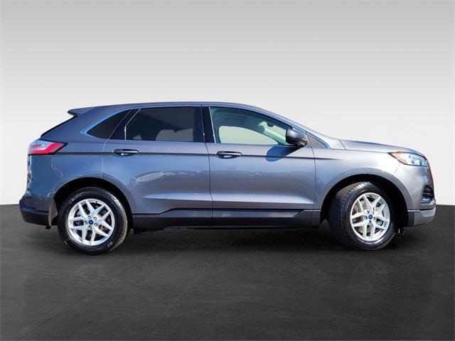 2022 ford edge sel