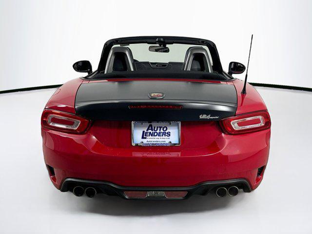 2017 fiat 124 spider base