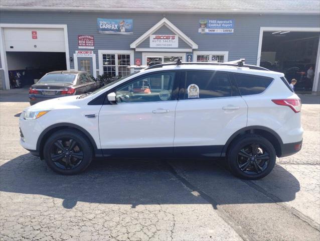 2015 ford escape se