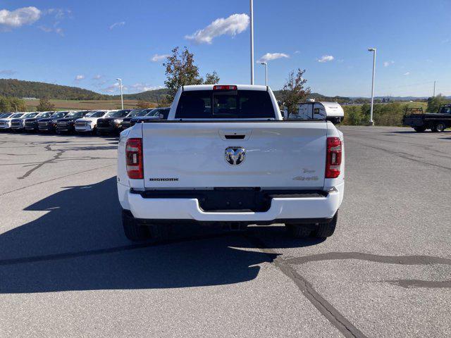 2022 ram 3500 big horn crew cab 4x4 8' box
