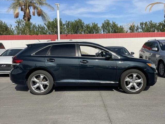 2013 toyota venza le