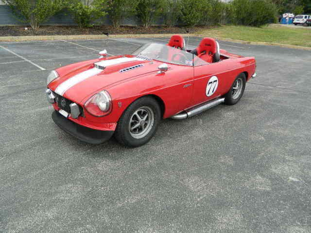 1977 mg mgb v8 convertible 2-door 3.5l