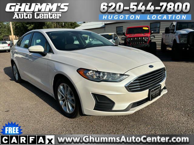 2019 ford fusion se