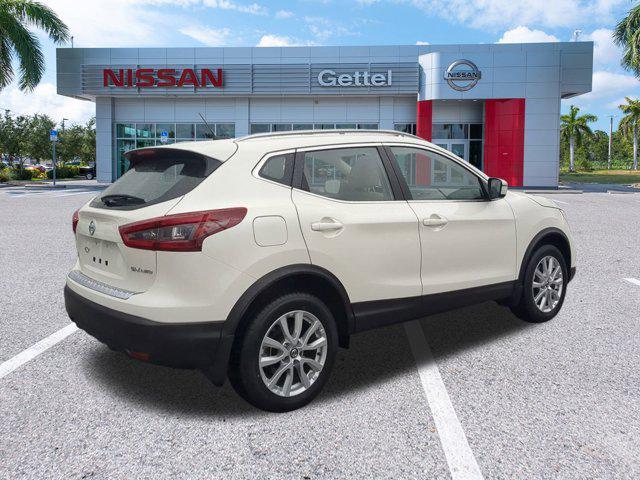 2021 nissan rogue sport sv