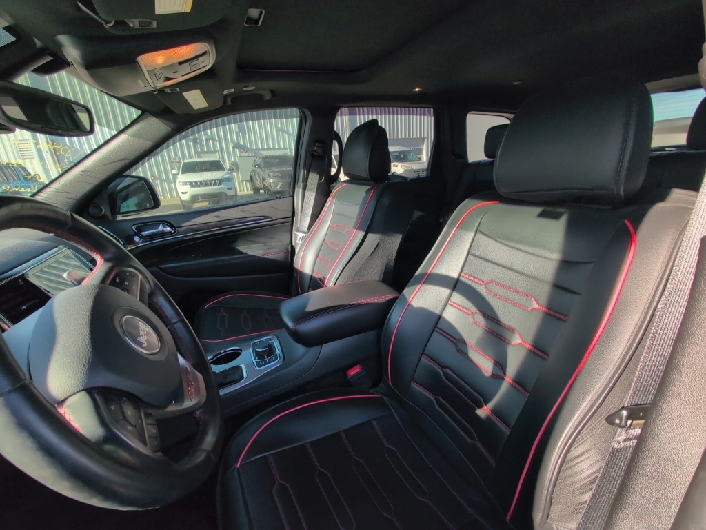 2021 jeep grand cherokee trailhawk