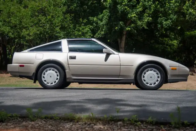 1988 nissan 300zx 5-speed manual t-tops 88k original miles