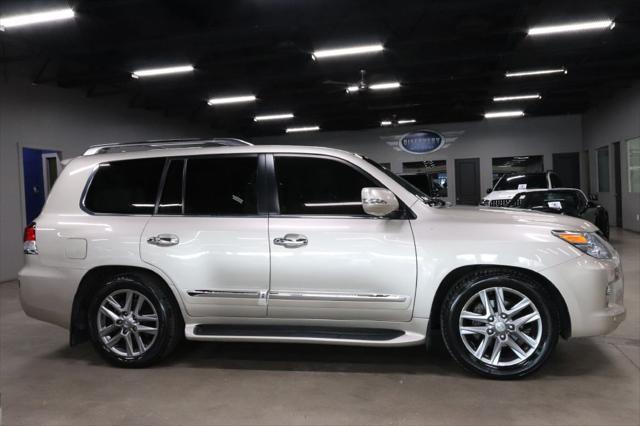 2013 lexus lx 570 base