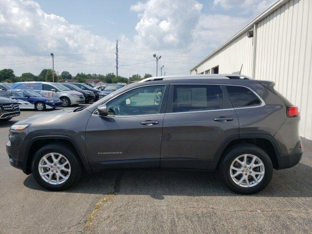 used 2016 jeep cherokee 4wd latitude clarksville, in 47129 for sale in cementville, indiana