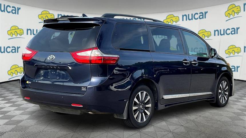 2019 toyota sienna