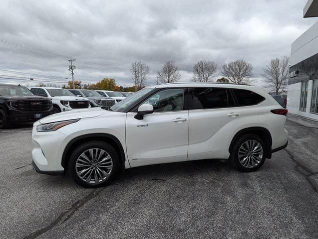 2021 toyota highlander hybrid platinum